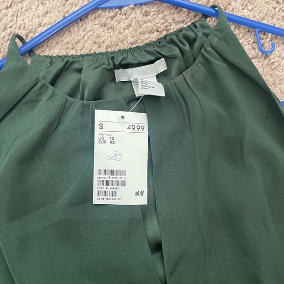 H&M gorgeous green maxi - Picture 2 of 2